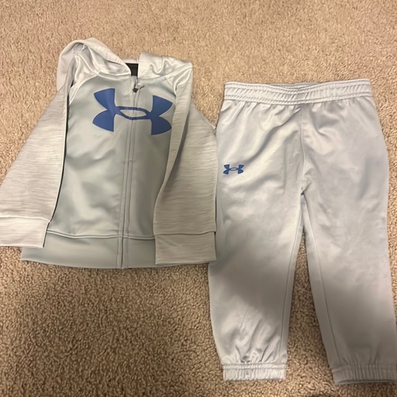 Under Armour Matching Sets Outfit Poshmark